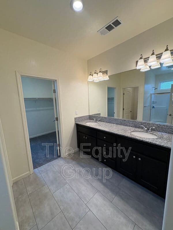 Tulare House: 3272 Manchester St