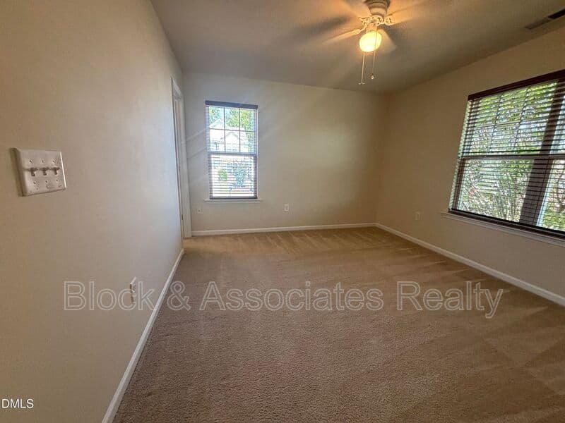 Wake Forest House: 1429 Kirkwood Hill Way