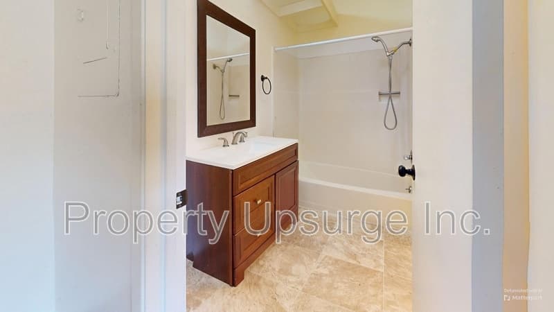 Oroville Condo: 1625 Robinson Street - D