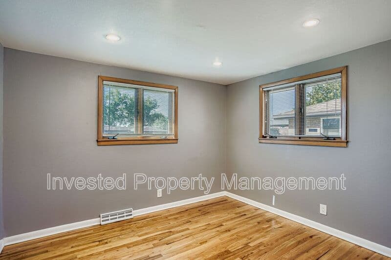Denver House: 5457 E Asbury Ave