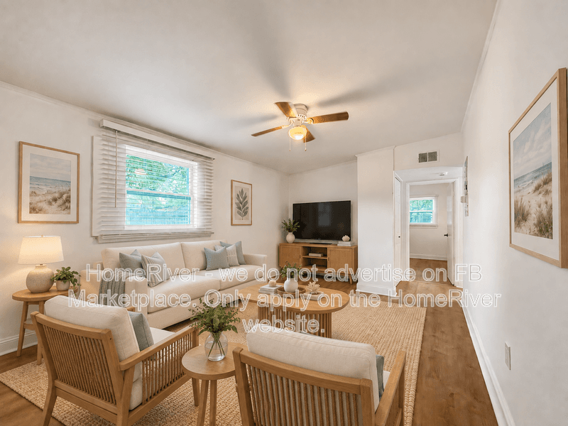 Jacksonville House: 1942 Brookview Dr S
