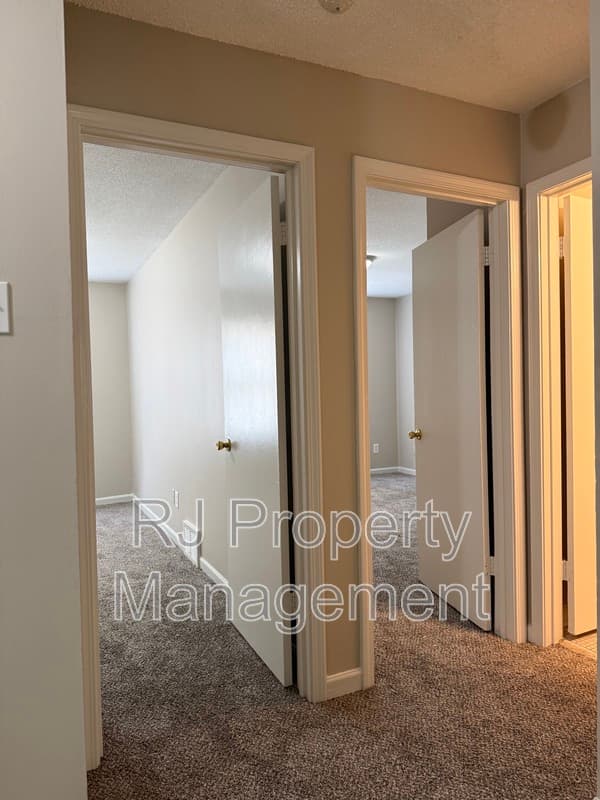 Bartlett Townhome: 3400 Lord Dunmore Cv