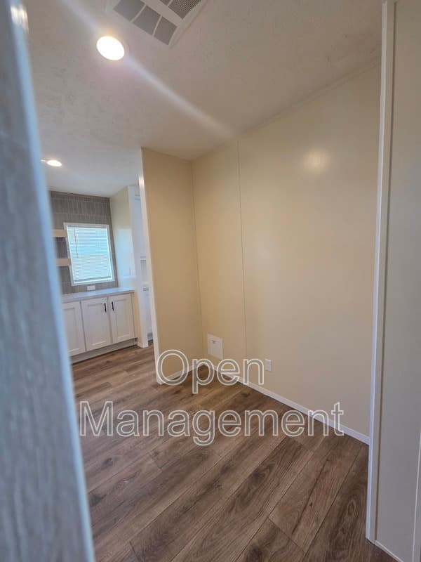 San Angelo House: 4403 Kalamath
