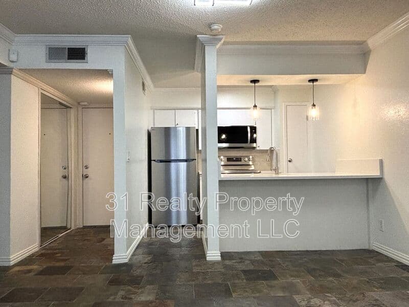 Dallas Condo: 4859 Cedar Springs Road
