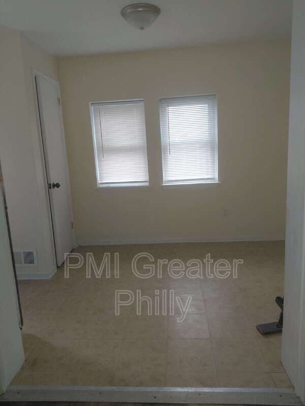 Philadelphia House: 5902 Belmar Terrace