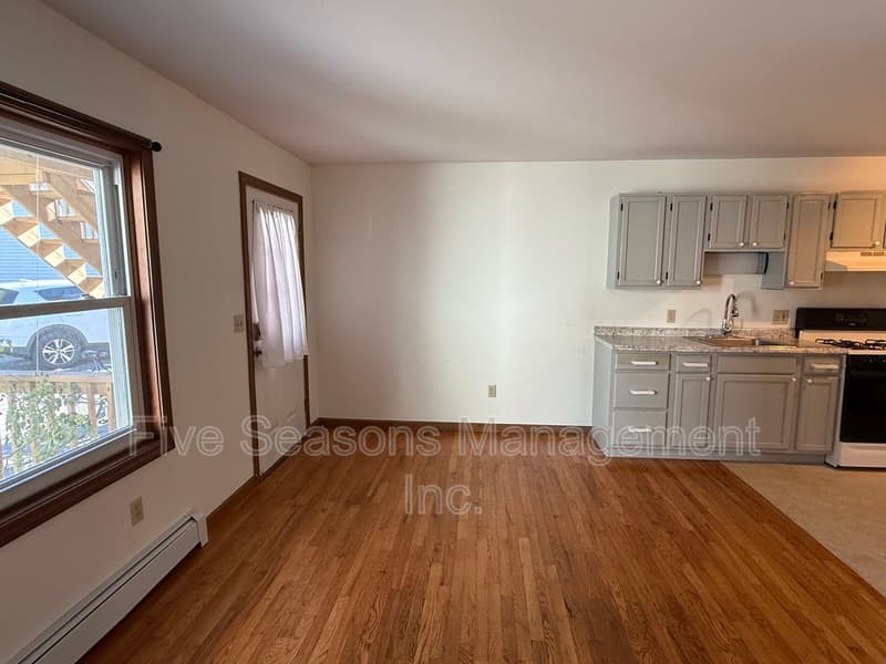 Burlington Condo: 358-360 North Winooski Avenue - 1