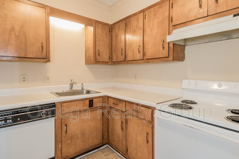 Jasper Condo: 1701 14th Ave E