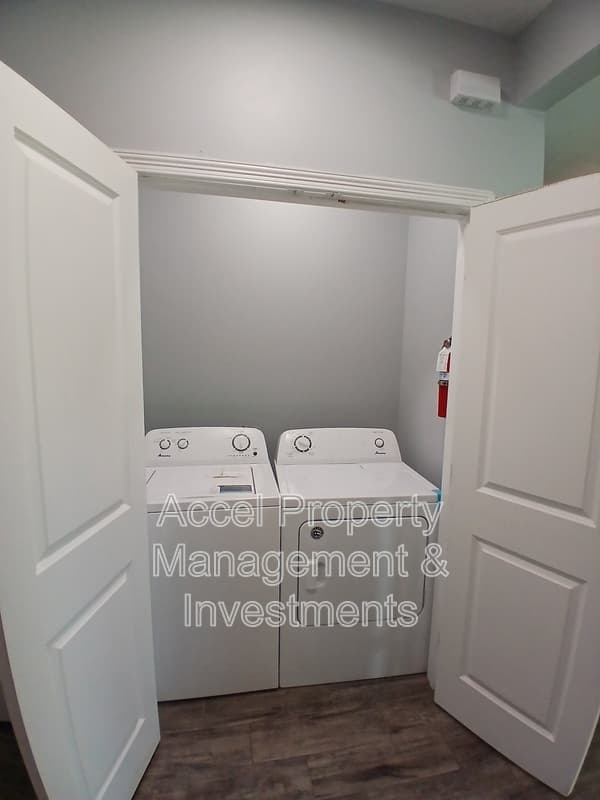 Edinburg Condo: 1805 Cari Nicole Ave.
