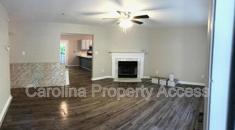 Raleigh House: 6316 Lymington Drive