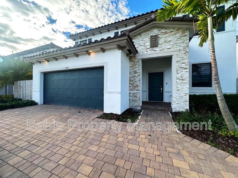 Homestead House: 11936 SW 240th St