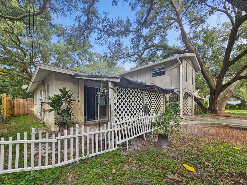 Sarasota Condo: 4724 Watkins Ave