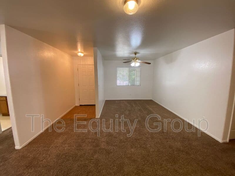 Visalia House: 3848 East Oak Avenue