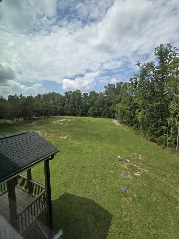 Smithfield House: 463 Jackson Pond Drive