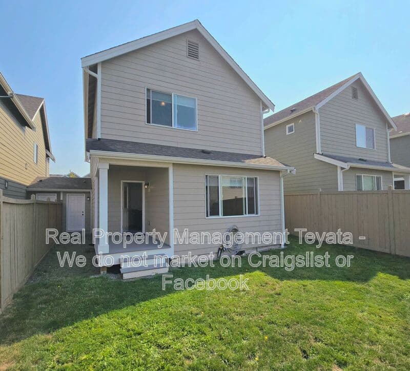 Bellingham House: 4741 Parker St