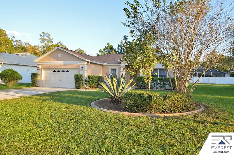 Palm Coast House: 69 Kashmir Trail