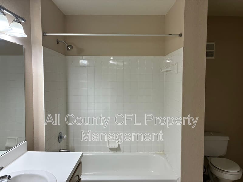 Orlando Condo: 7280 Westpointe Blvd