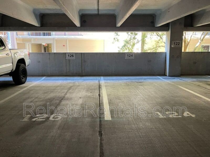 Jacksonville Condo: 10435 Midtown Parkway