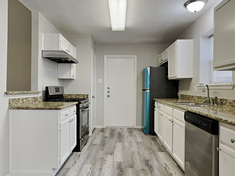 League City House: 2509 Merrimac Dr