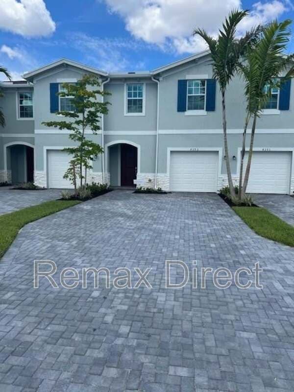 LAKE WORTH House: 4393 Hammock Grove Drive