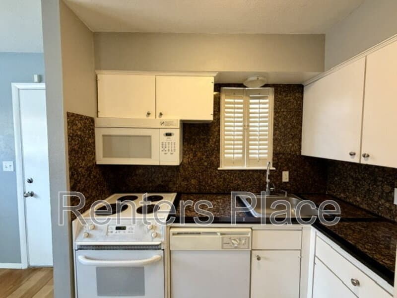 Tulsa House: 2418 E 59th Ct.