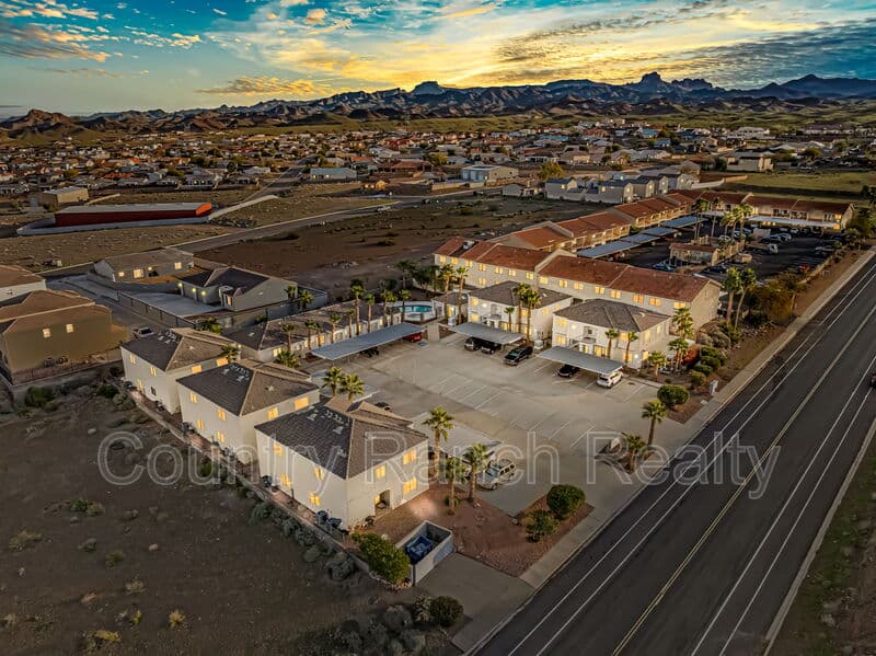 Bullhead City Condo: 3423 McCormick Boulevard - 1