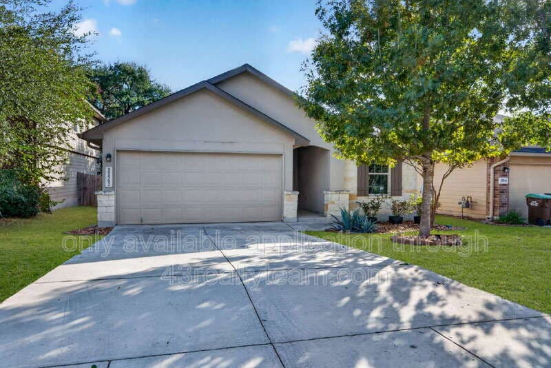 San Antonio House: 15562 Gray Catbird