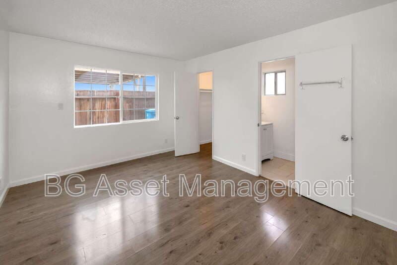Vallejo Condo: 212 Westwood Street