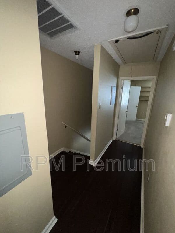Baton Rouge Condo: 10062 Jefferson Hwy