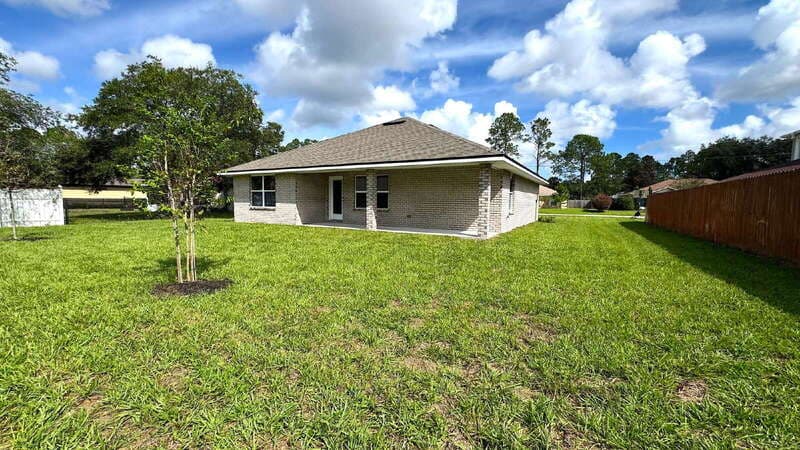 Palm Coast House: 21 Red Birch Ln
