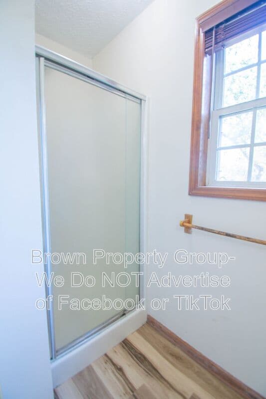 Raeford House: 118 Liberty Ct