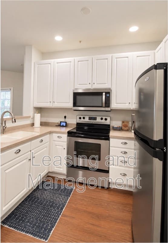 Mount Pleasant Condo: 1807 Basildon Road