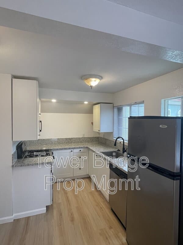 Sacramento Condo: 1313 Lochbrae Rd