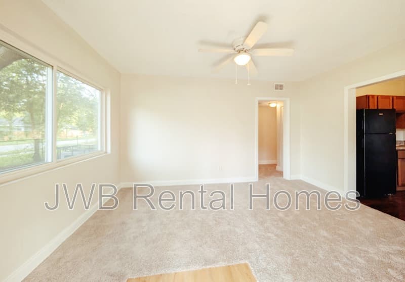 Jacksonville House: 3357 Rosselle St