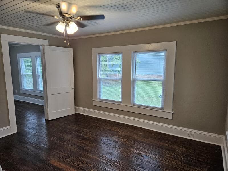 Winder Condo: 178 Georgia Ave - B