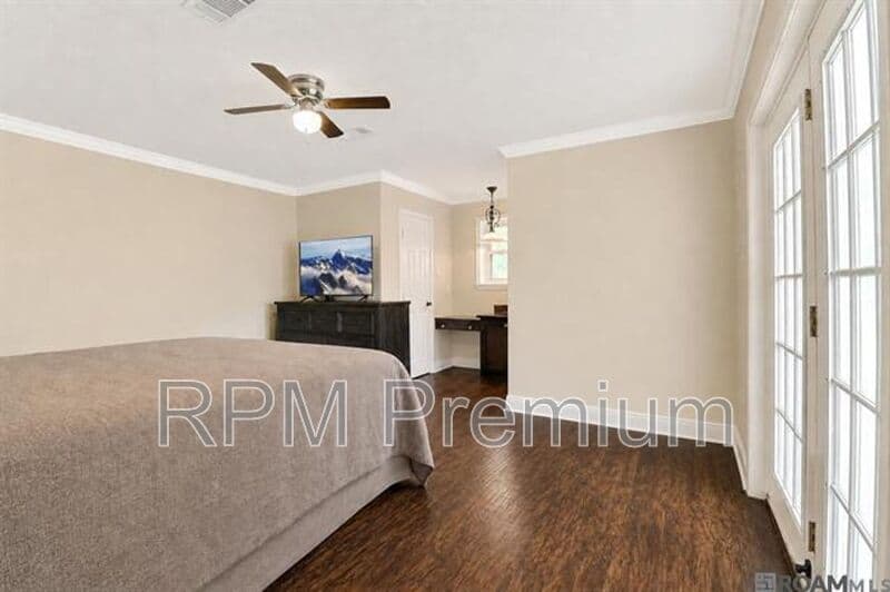 Denham Springs House: 26137 Vincent Dr