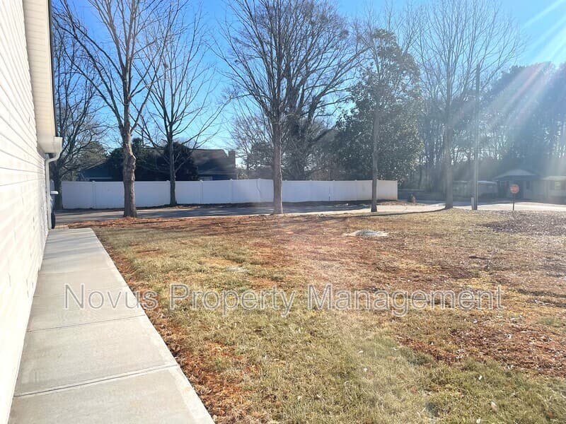 Villa Rica Townhome: 209 East Wilson Street