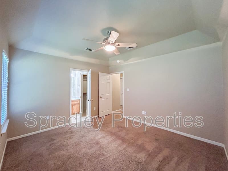 Temple House: 8812 Laurel Ridge