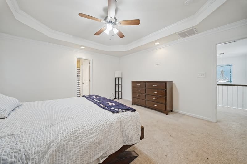 Norfolk House: 1014 Avenue H