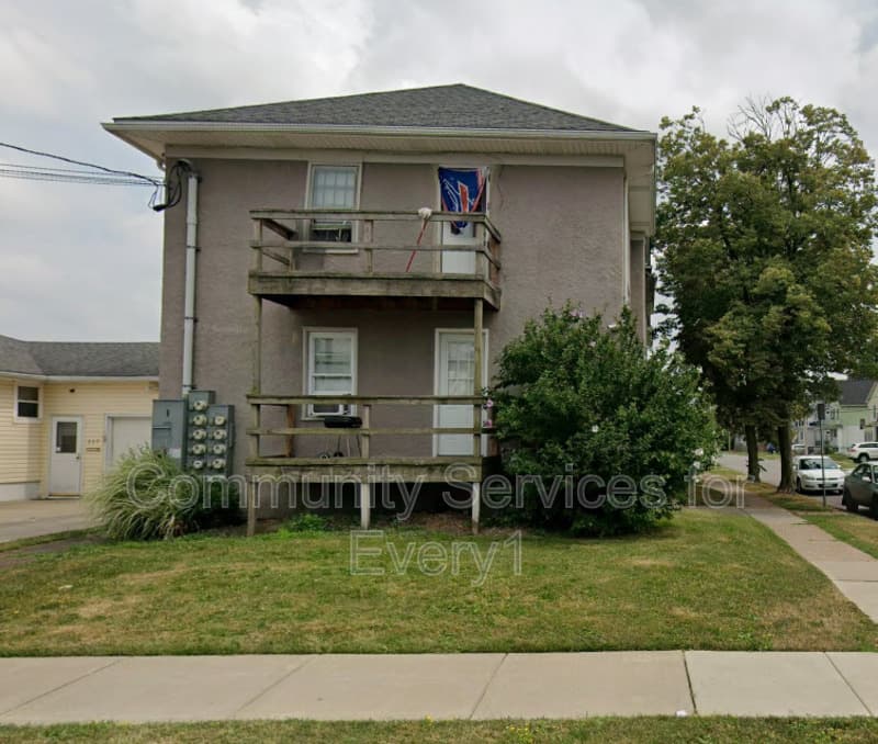 Buffalo Condo: 247 Roesch Ave