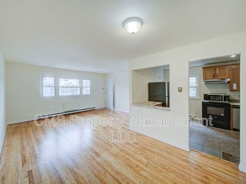 Vauxhall Condo: 287 Montclair Avenue