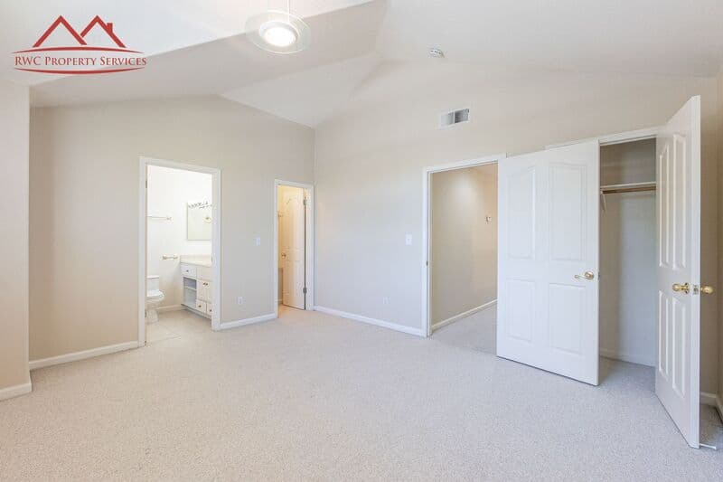 Cupertino House: 10415 Stern Avenue