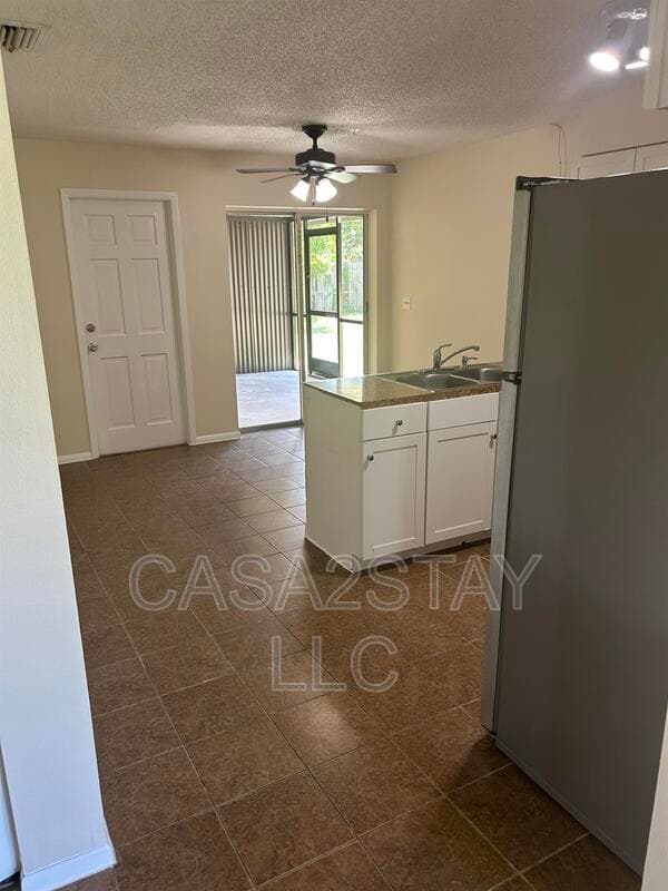 Fort Myers Condo: 7628 Carrier Rd