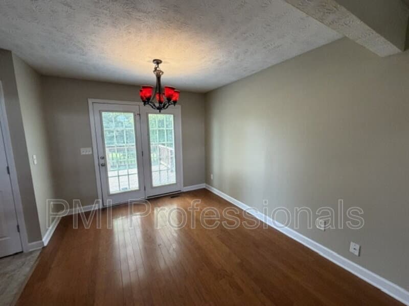 Murfreesboro House: 548 Faxon Ct