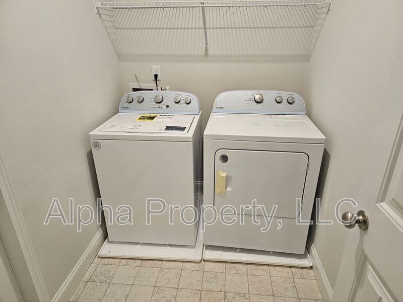 Greer House: 73 Tannery Dr