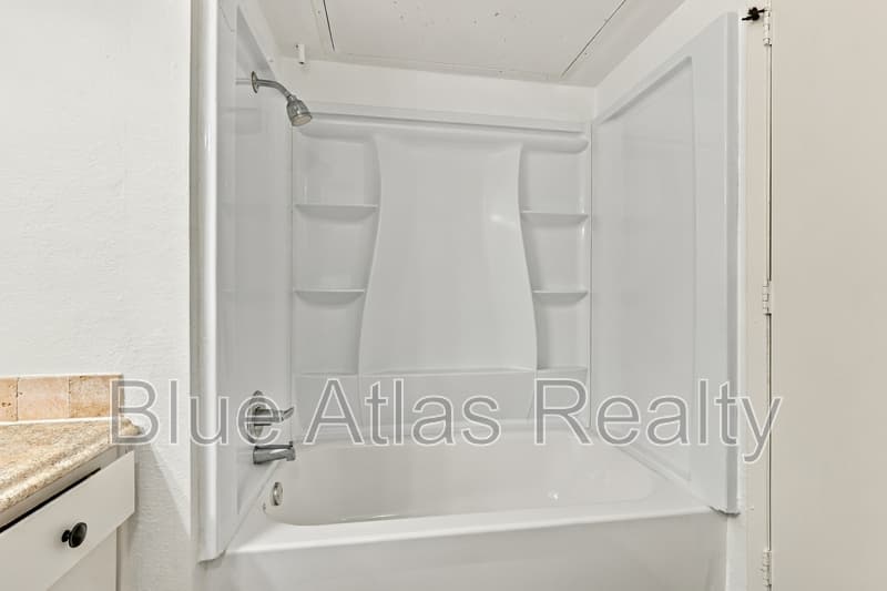 Haltom City Condo: 5104 Herrick Court