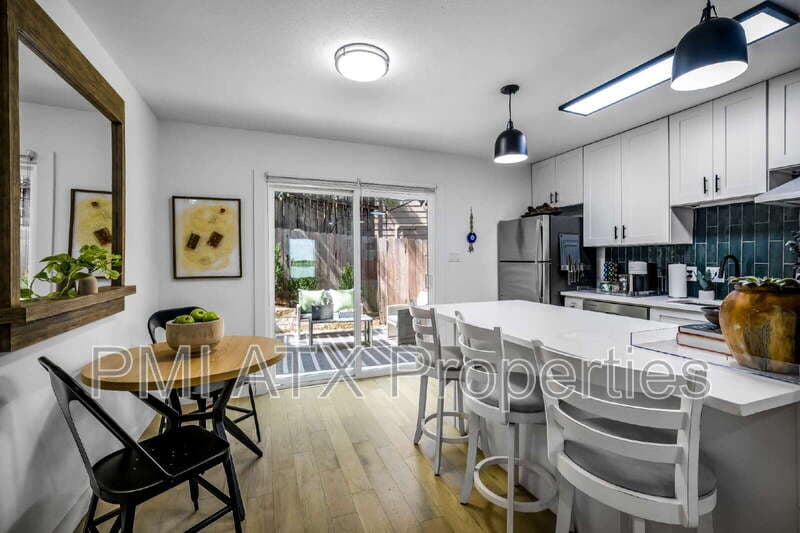 Austin Condo: 3806 Southridge Dr