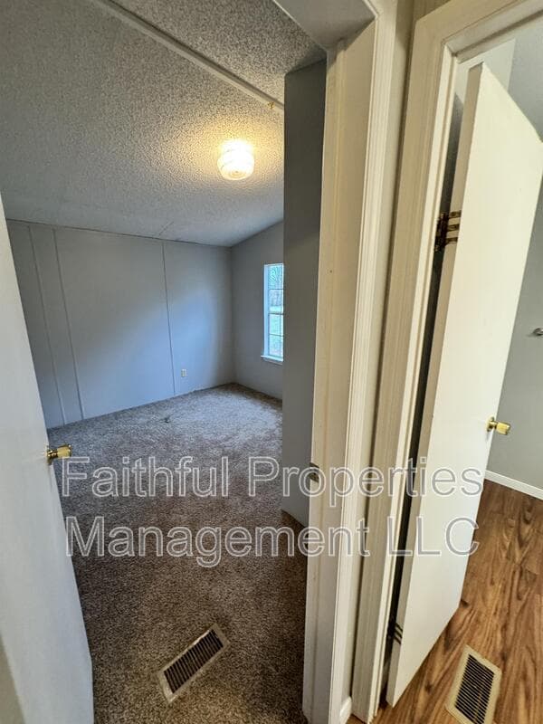 Tyler House: 6313 CR 210