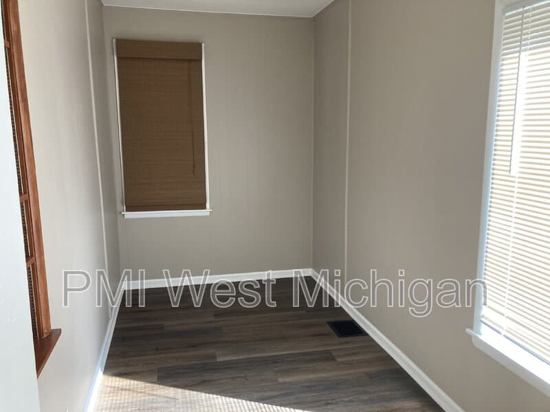 Grand Rapids Condo: 36 Lowell Ave NE