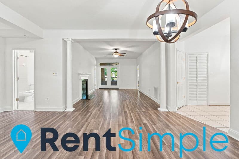 Gainesville Condo: 13890 Chelmsford Drive