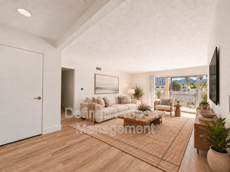 Sherman Oaks Condo: 4600 WILLIS AVE